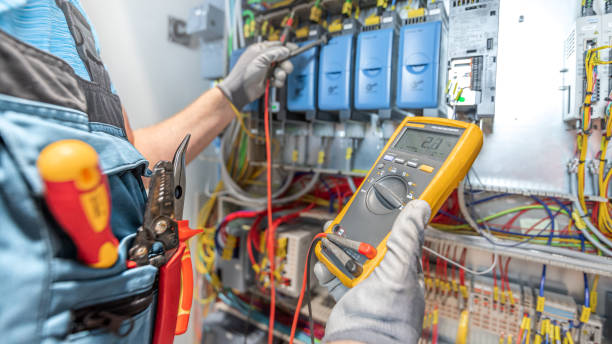 Best Local Electrician Companies  in Minooka, IL